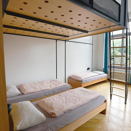 Solothurn Youth Hostel Екстериор снимка