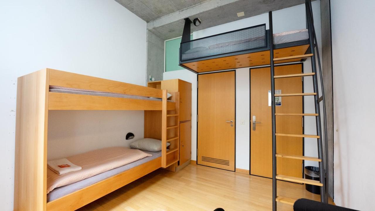 Solothurn Youth Hostel Екстериор снимка