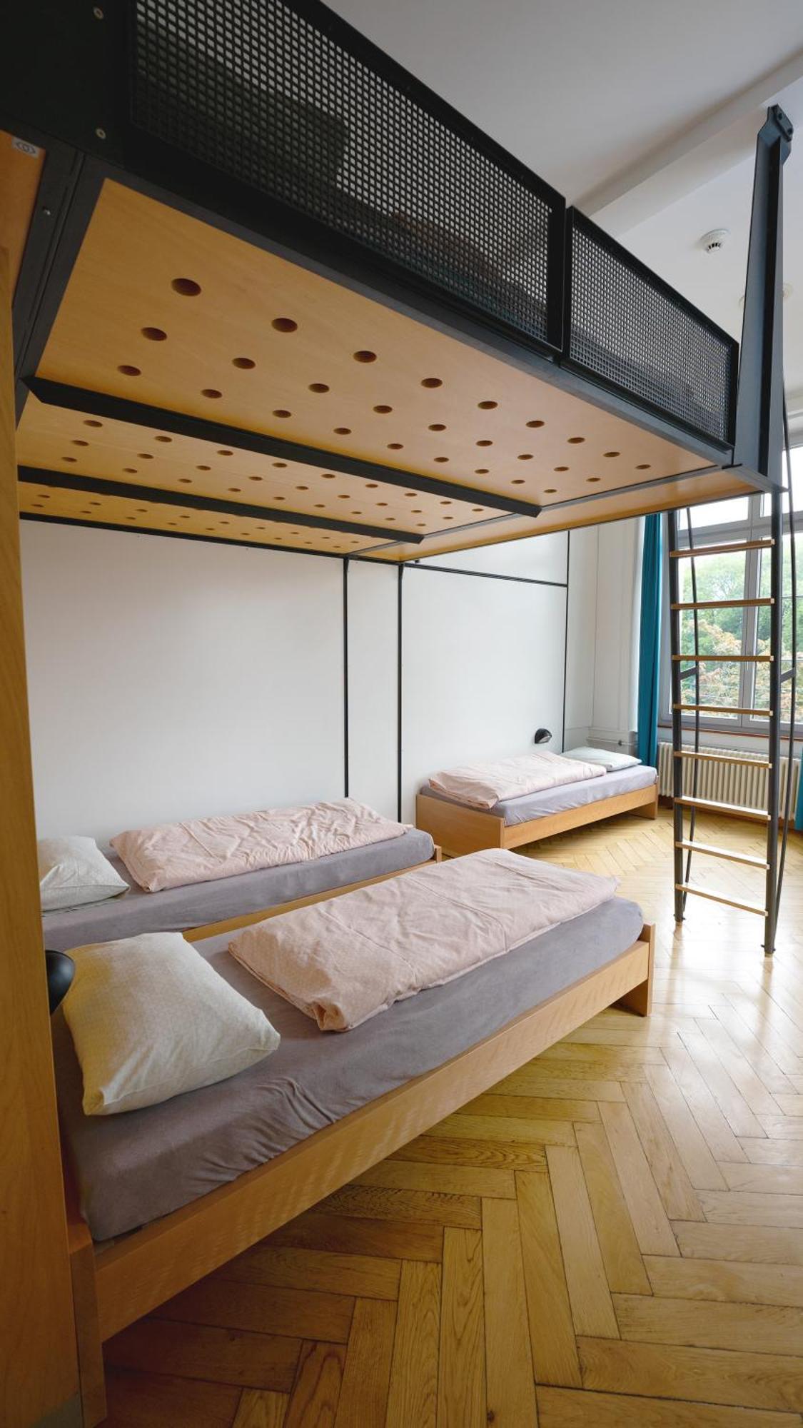 Solothurn Youth Hostel Екстериор снимка
